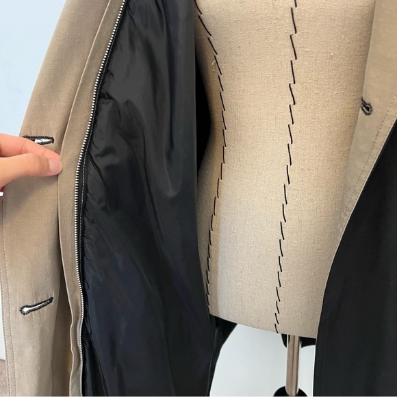 L Gallery black jacket - Picture 11 of 15